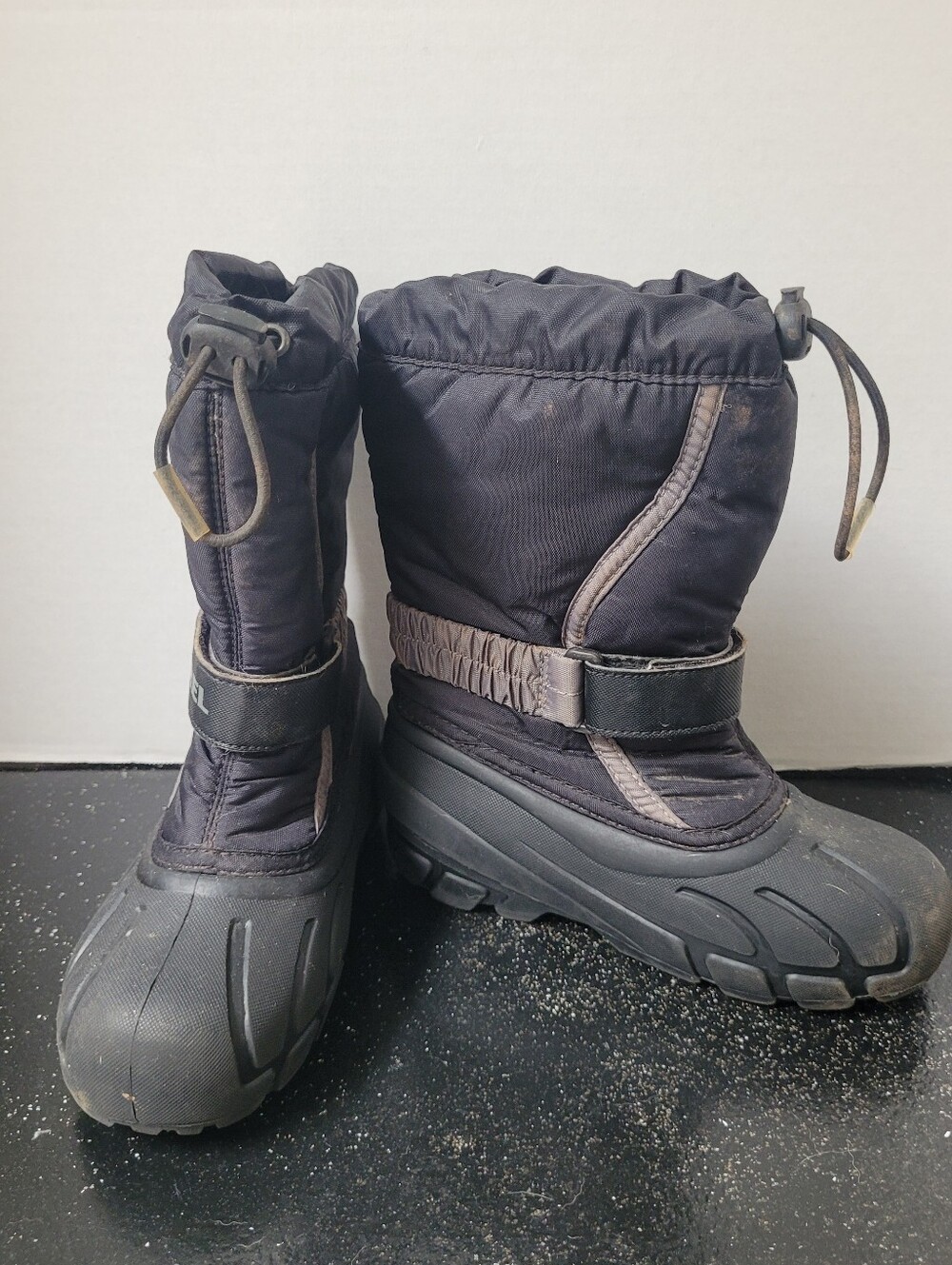 Sorel Black Kids Snow Boots with Drawstring Top and Insulated Inserts